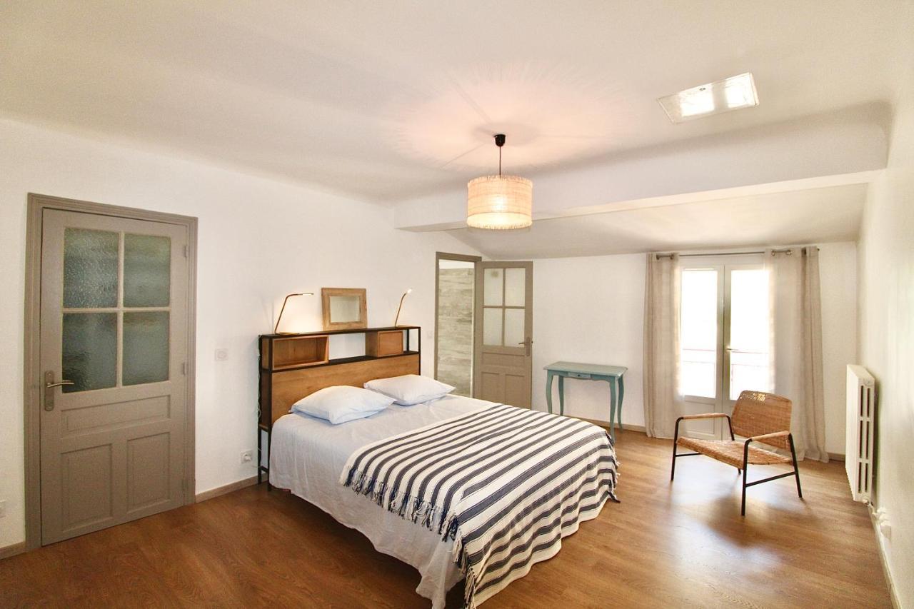 Grand Appartement Avec Vue Sur Quai Sete Exterior photo